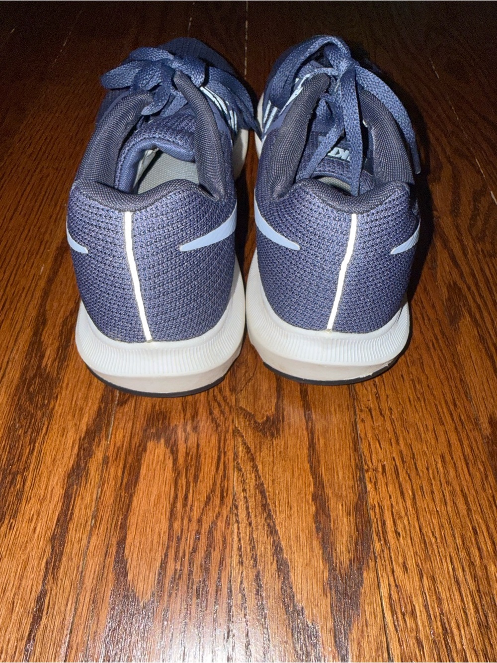 Nike women’s Athletic Sneakers - Navy and White - Picture 4 of 6